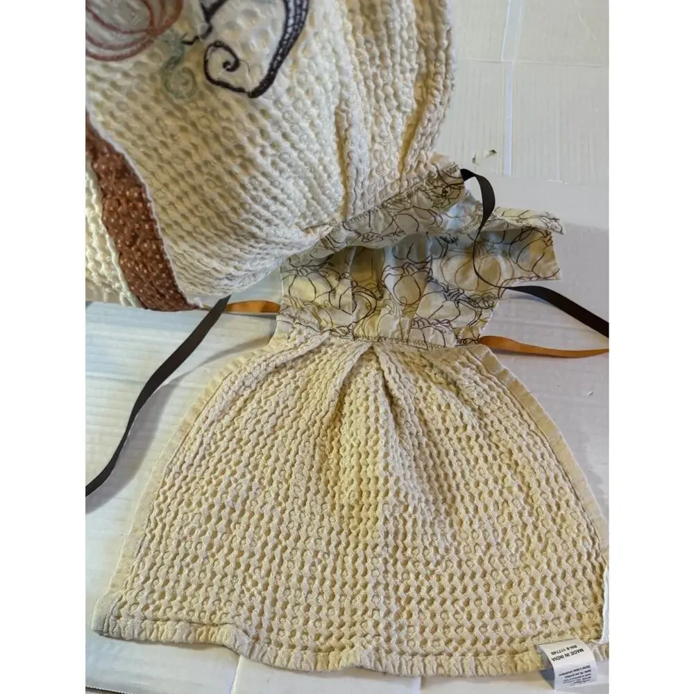 Harvest Season Embroidered Ruffle Hand Kitchen Towel Dress Decor